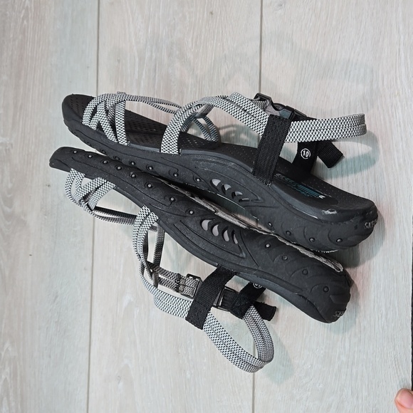 Skechers Women Reggae Outdoor Hiking Loop Toe Sandals shoes sz 10 - Picture 7 of 10